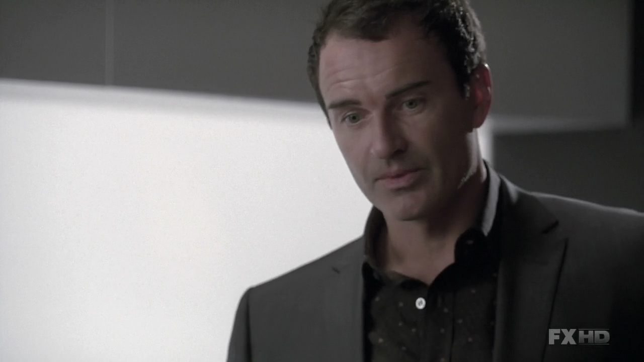 Charmed-Online-dot-NL-NipTuck6x06-1026.jpg