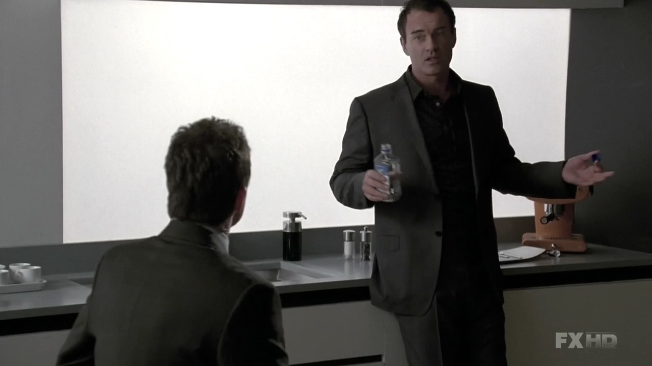 Charmed-Online-dot-NL-NipTuck6x06-1046.jpg