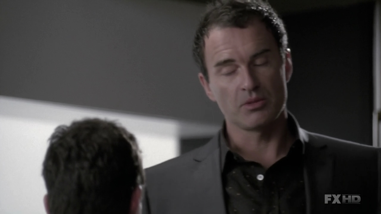 Charmed-Online-dot-NL-NipTuck6x06-1059.jpg