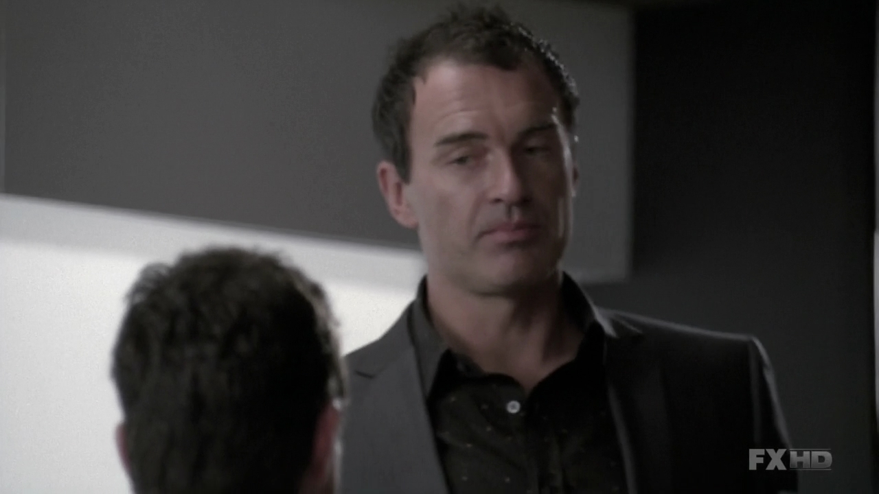 Charmed-Online-dot-NL-NipTuck6x06-1060.jpg