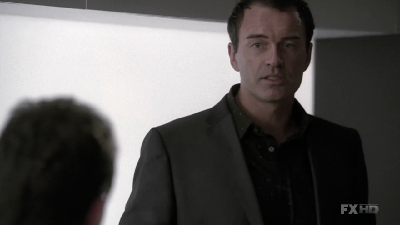 Charmed-Online-dot-NL-NipTuck6x06-1063.jpg