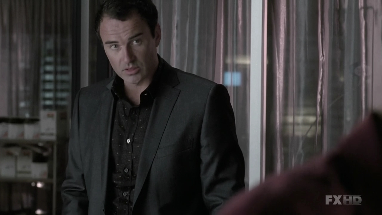 Charmed-Online-dot-NL-NipTuck6x06-1099.jpg