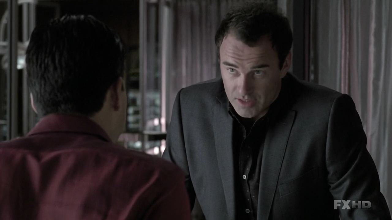 Charmed-Online-dot-NL-NipTuck6x06-1117.jpg