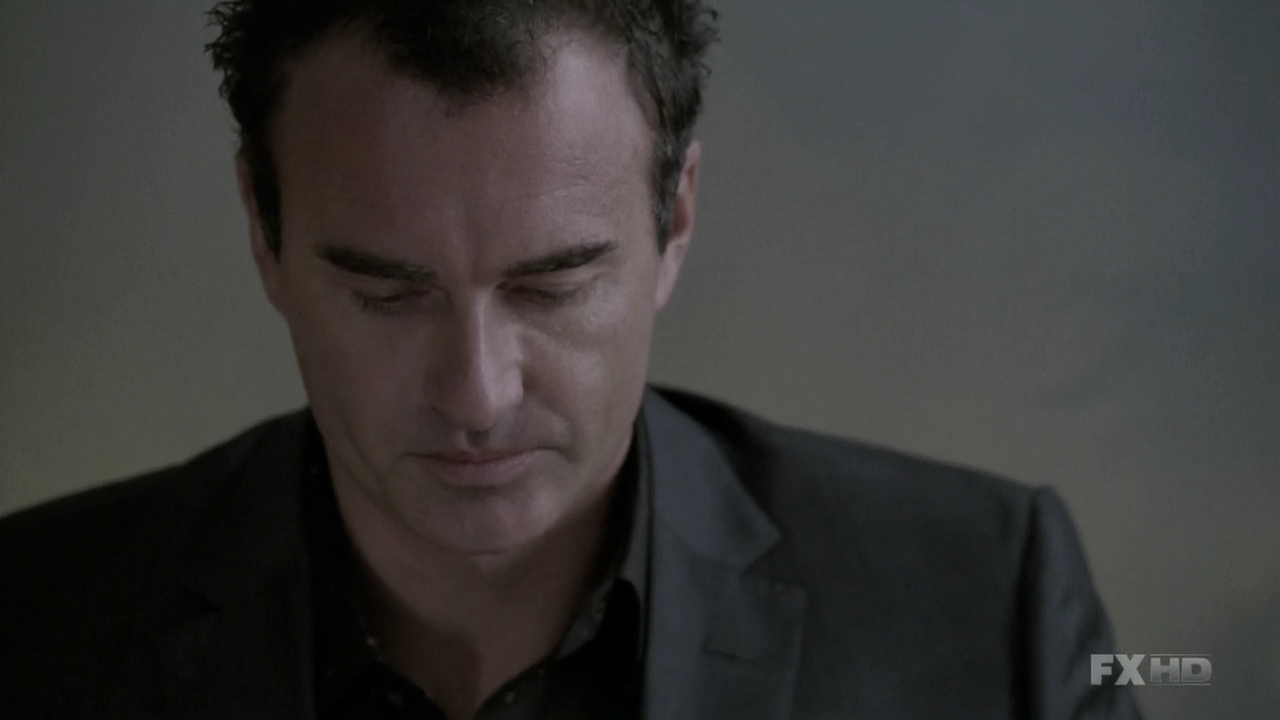 Charmed-Online-dot-NL-NipTuck6x06-1236.jpg
