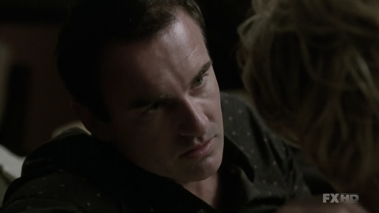 Charmed-Online-dot-NL-NipTuck6x06-1631.jpg