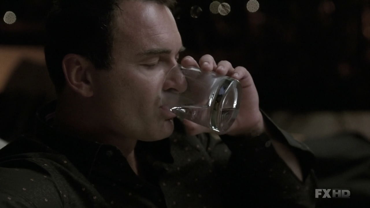 Charmed-Online-dot-NL-NipTuck6x06-1658.jpg