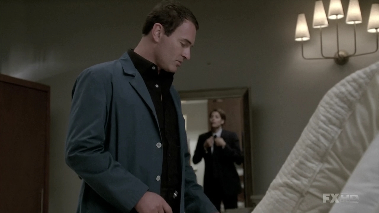 Charmed-Online-dot-NL-NipTuck6x06-2330.jpg
