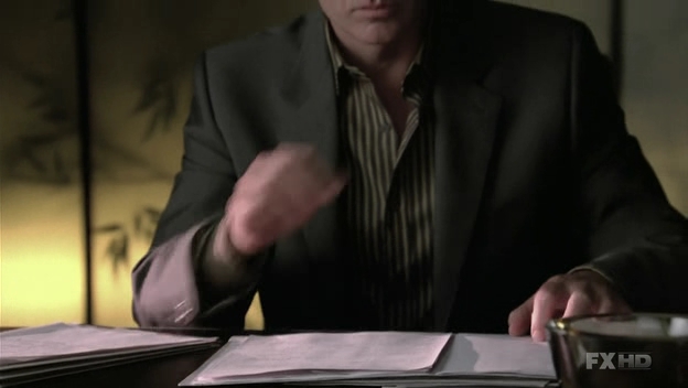 Charmed-Online-dot-NL-NipTuck6x07-1013.jpg