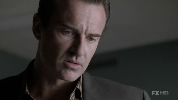 Charmed-Online-dot-NL-NipTuck6x07-1224.jpg