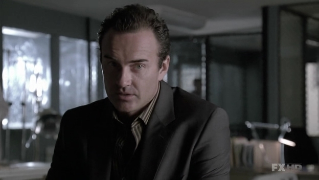Charmed-Online-dot-NL-NipTuck6x07-1237.jpg