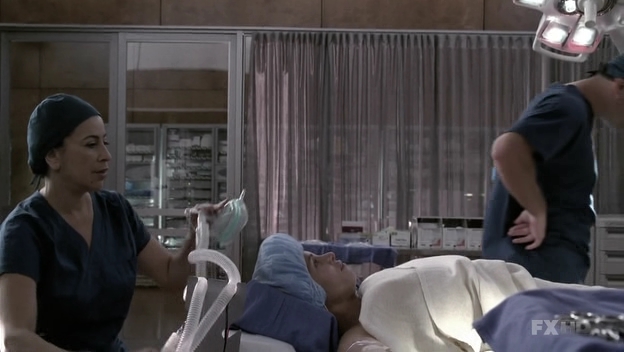 Charmed-Online-dot-NL-NipTuck6x07-1820.jpg