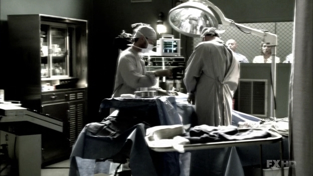 Charmed-Online-dot-NL-NipTuck6x07-1856.jpg