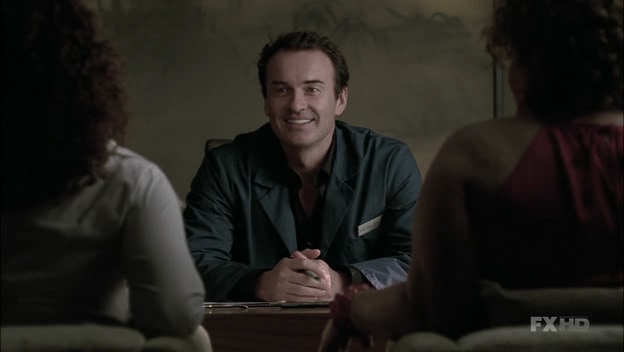 Charmed-Online-dot-NL-NipTuck6x08-0504.jpg