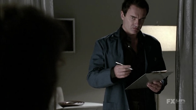 Charmed-Online-dot-NL-NipTuck6x08-0799.jpg