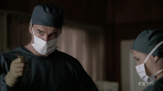 Charmed-Online-dot-NL-NipTuck6x08-0958.jpg