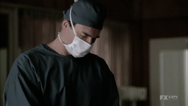 Charmed-Online-dot-NL-NipTuck6x08-0988.jpg