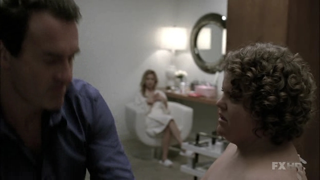 Charmed-Online-dot-NL-NipTuck6x08-1350.jpg