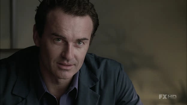 Charmed-Online-dot-NL-NipTuck6x08-1450.jpg
