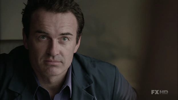 Charmed-Online-dot-NL-NipTuck6x08-1506.jpg