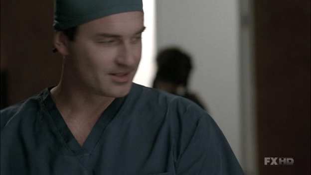 Charmed-Online-dot-NL-NipTuck6x08-1718.jpg