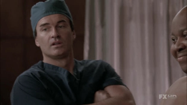 Charmed-Online-dot-NL-NipTuck6x08-1791.jpg