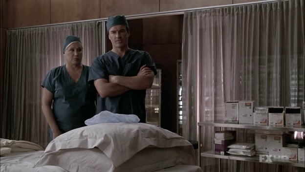 Charmed-Online-dot-NL-NipTuck6x08-1814.jpg