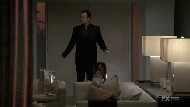 Charmed-Online-dot-NL-NipTuck6x08-1909.jpg