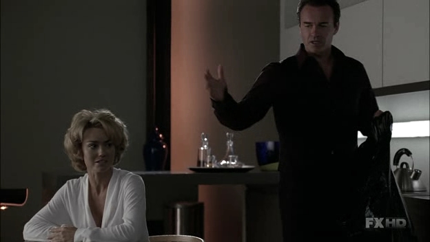 Charmed-Online-dot-NL-NipTuck6x08-1969.jpg