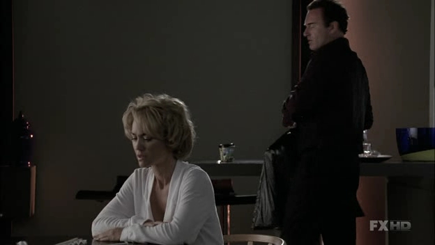 Charmed-Online-dot-NL-NipTuck6x08-1981.jpg