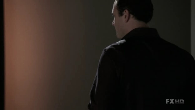 Charmed-Online-dot-NL-NipTuck6x08-2005.jpg