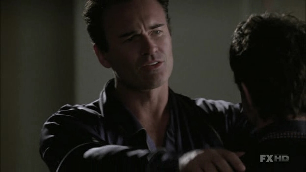 Charmed-Online-dot-NL-NipTuck6x08-2302.jpg