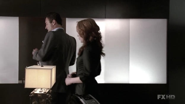Charmed-Online-dot-NL-NipTuck6x09-0094.jpg