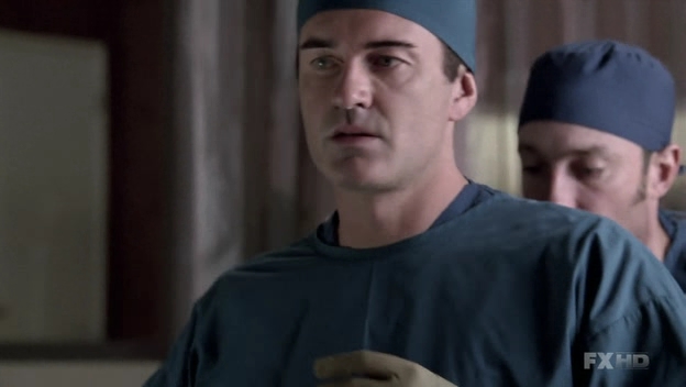 Charmed-Online-dot-NL-NipTuck6x09-0177.jpg