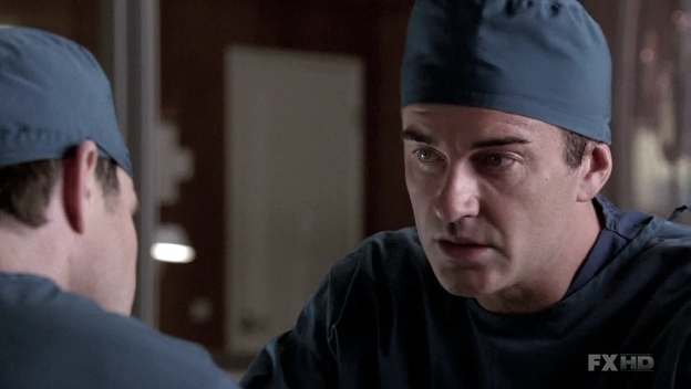 Charmed-Online-dot-NL-NipTuck6x09-0187.jpg