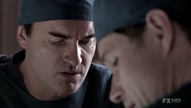 Charmed-Online-dot-NL-NipTuck6x09-0242.jpg