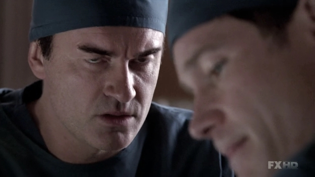 Charmed-Online-dot-NL-NipTuck6x09-0243.jpg