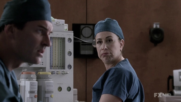 Charmed-Online-dot-NL-NipTuck6x09-0269.jpg