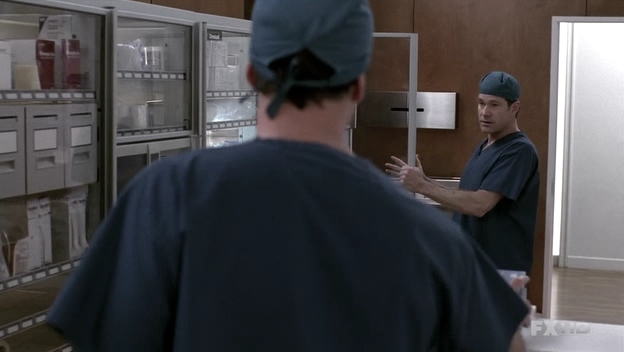 Charmed-Online-dot-NL-NipTuck6x09-0513.jpg