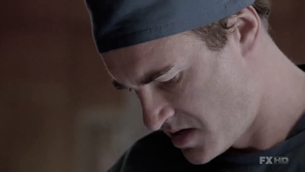 Charmed-Online-dot-NL-NipTuck6x09-0944.jpg