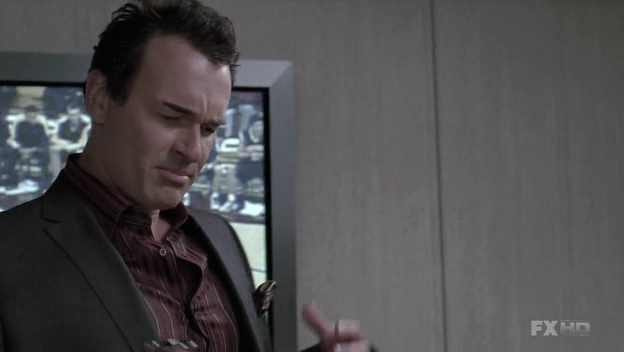 Charmed-Online-dot-NL-NipTuck6x09-1006.jpg