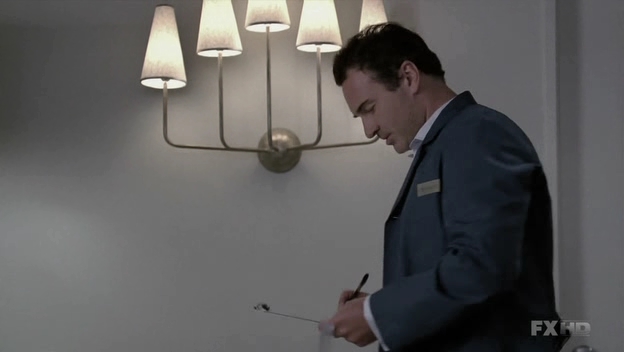 Charmed-Online-dot-NL-NipTuck6x09-1162.jpg