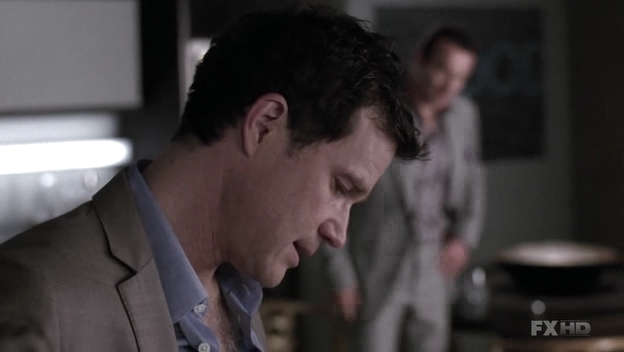 Charmed-Online-dot-NL-NipTuck6x09-2103.jpg