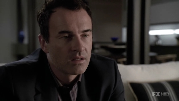 Charmed-Online-dot-NL-NipTuck6x09-2228.jpg