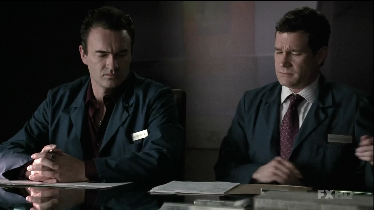 Charmed-Online-dot-NL-NipTuck6x100047.jpg
