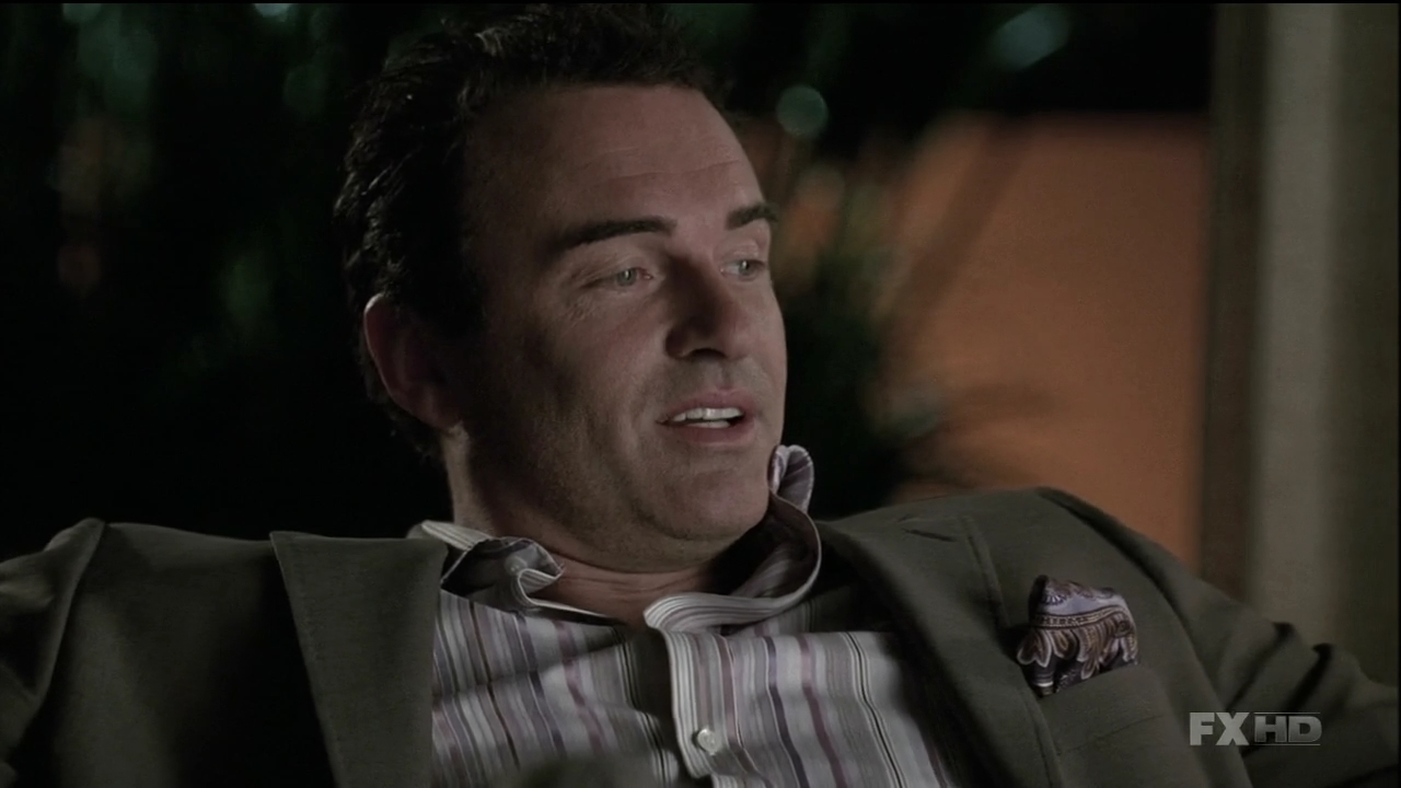 Charmed-Online-dot-NL-NipTuck6x101862.jpg