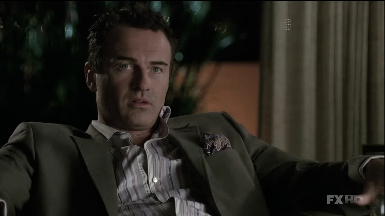 Charmed-Online-dot-NL-NipTuck6x101928.jpg
