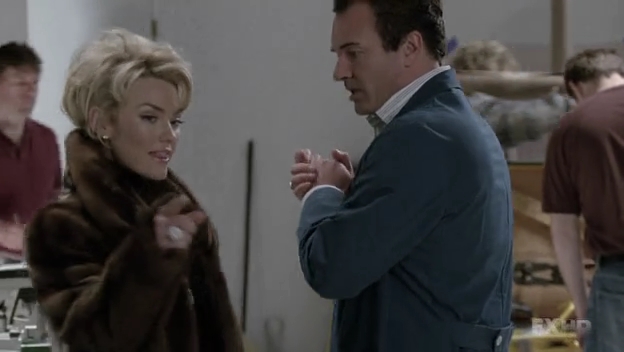 Charmed-Online-dot-NL-NipTuck6x11-0676.jpg