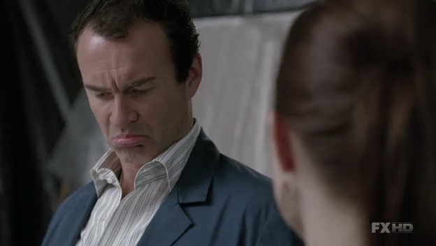 Charmed-Online-dot-NL-NipTuck6x11-0702.jpg