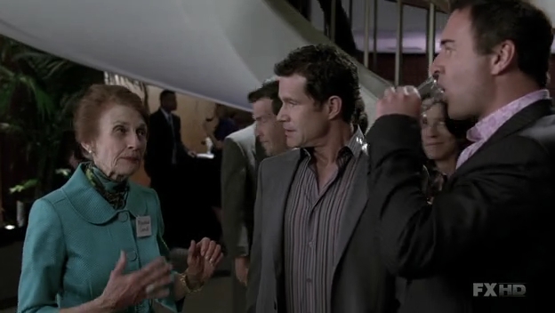 Charmed-Online-dot-NL-NipTuck6x11-1492.jpg