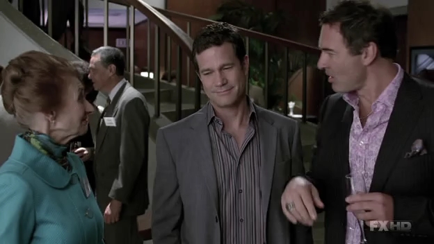 Charmed-Online-dot-NL-NipTuck6x11-1500.jpg